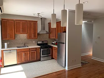 Rented by Hudson Exclusive Inc