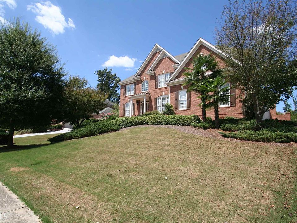 1st image of 2067 Chambord Way