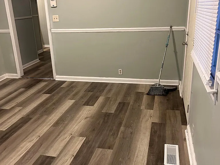 205 Evergreen St — Photo 18
