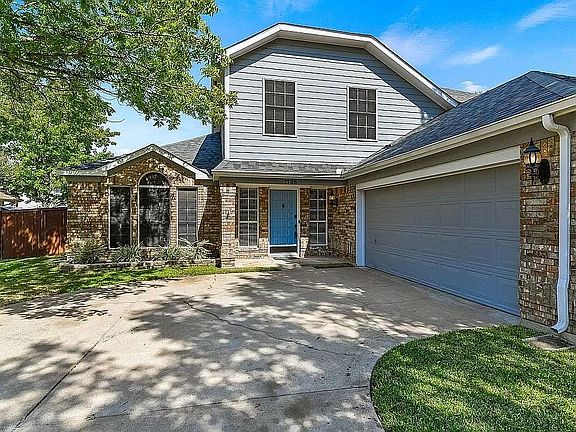 3rd image of 1708 Fuqua Dr