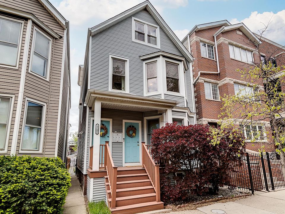 Newly renovated 2 bed/1 bath in Roscoe Village - $1650