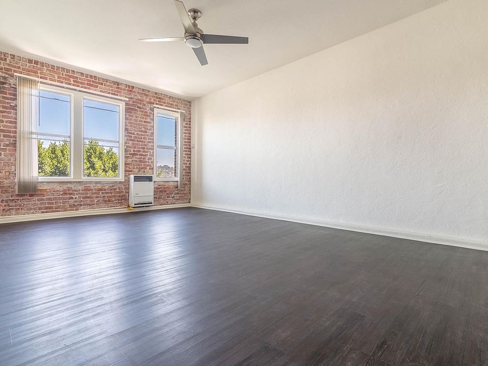1st image of 1777 N Vermont Ave APT 203