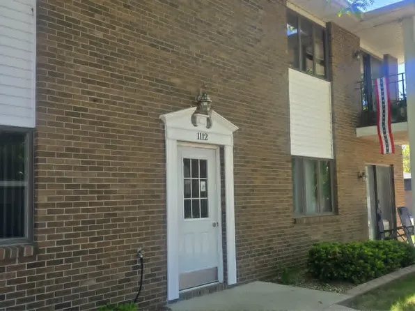 1112 49th St Unit 2, West Des Moines, IA 50266