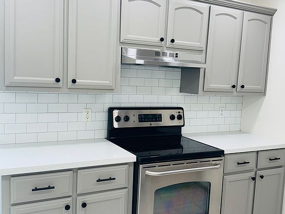 5th image of 4408 N 24th Ln #3