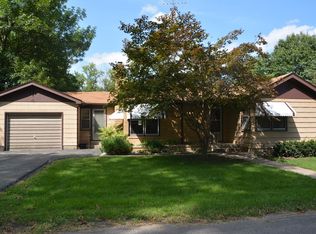 201 W Casebeer St, Newman, IL 61942