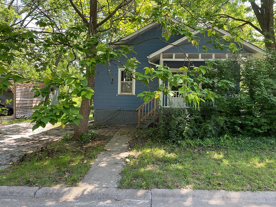 1st image of 208 Melbourne St
