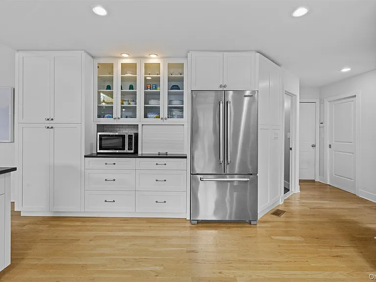 58 Bayfield Ln — Photo 11