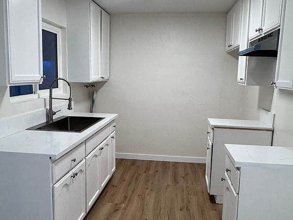 3rd image of 3626 E 58th St #A