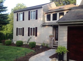 115 Cranbury Dr, Trumbull, CT 06611