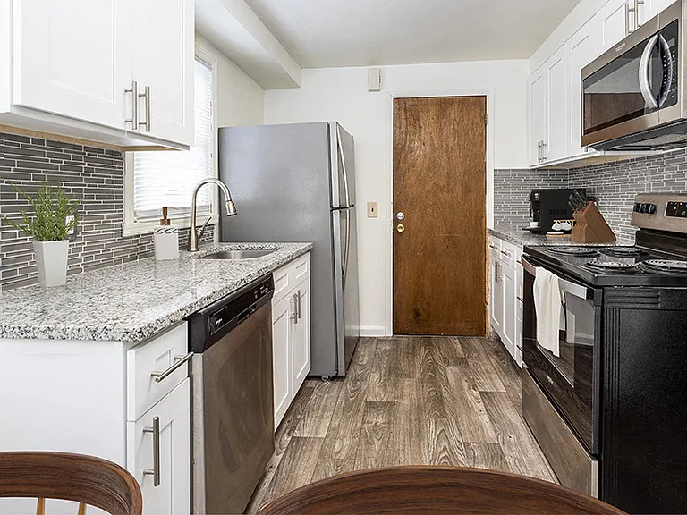Park Place Townhomes — Photo 2