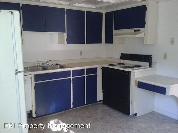 5th image of 918 Robinhood Ct