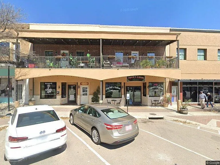 112 E Central Ave