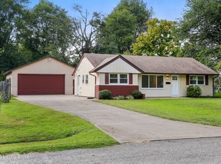 9214 Burgoo King Rd, Louisville, KY 40272