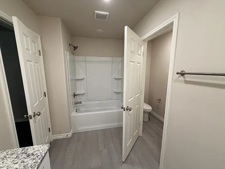 1300 Bajada St — Photo 9