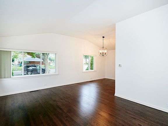 5th image of 7451 Keeler Ave