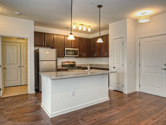 3rd image of 4310 Park Rd APT 408