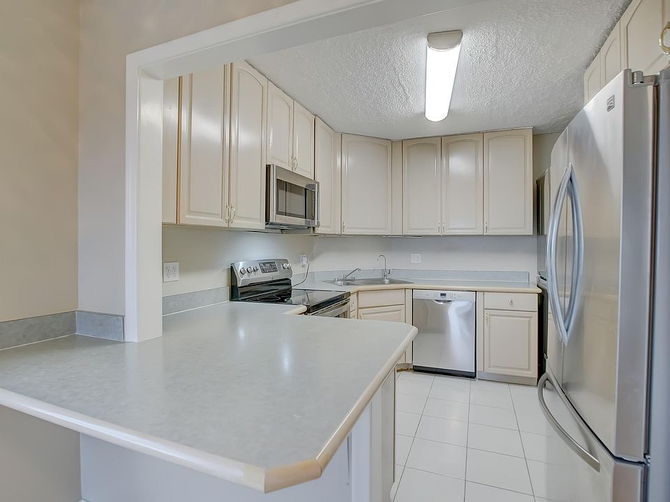 1st image of 3301 Spanish Moss Terrace #607