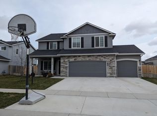 636 Forty Niner Ct, Middleton, ID 83644