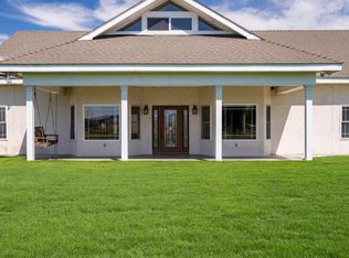 225 Lucy Brown Rd, San Juan Bautista, CA 95045