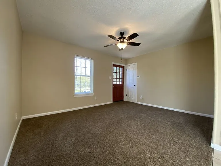 5378 Clinchport Cir — Photo 2