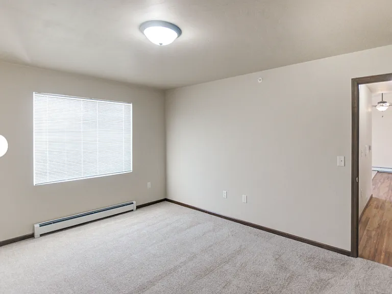 Mountain Bay Apartments — Photo 5