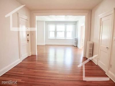 50 Summit Ave, Brookline, MA, 02446