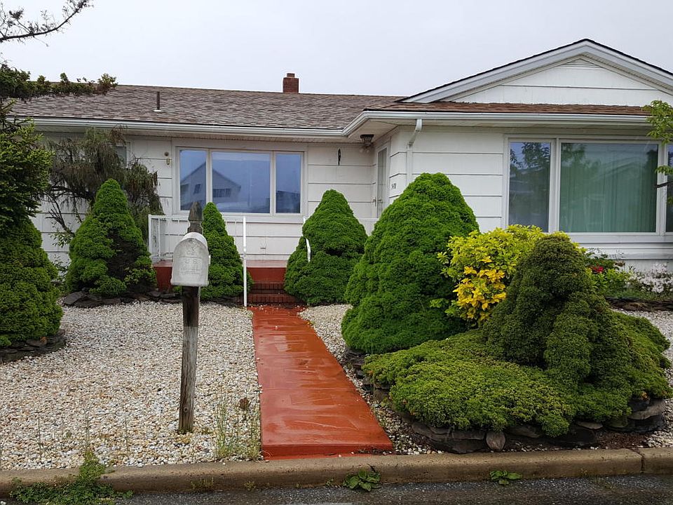 1st image of 3438 Maritime Dr