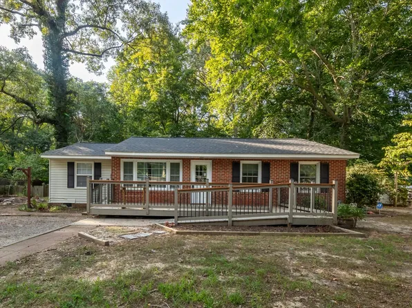 104 Schenck Dr, Williamsburg, VA 23188