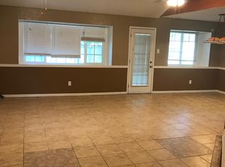 10049 Stoney Bridge Rd, Fort Worth, TX 76108