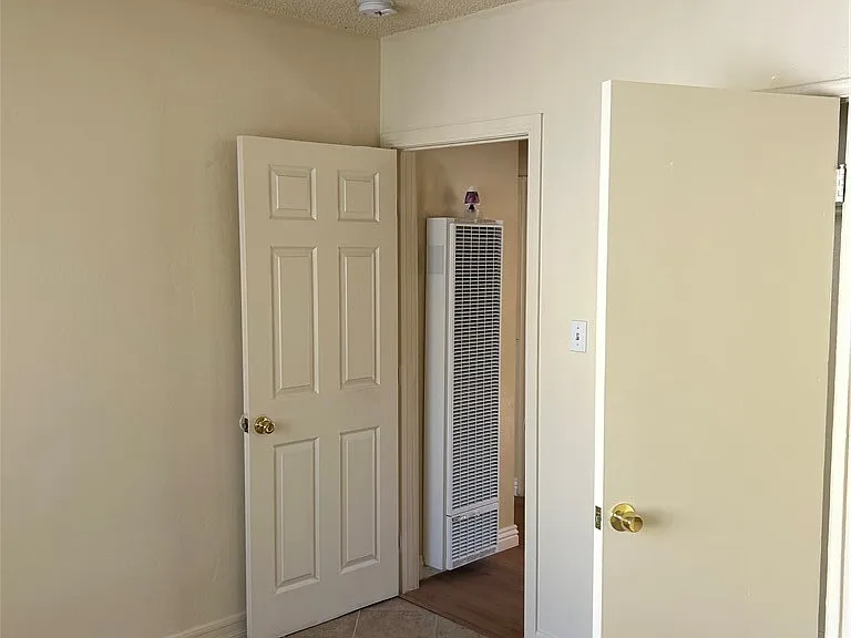 669 W Ofarrell St — Photo 15