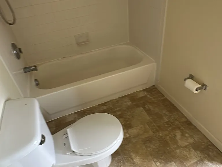 3213 Vine St #5 — Photo 9