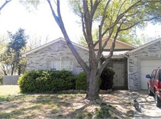 4534 Lizzy Dr, Dallas, TX 75211