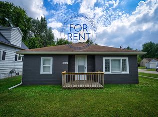 1216 Norton St, Burton, MI