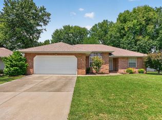 2259 W Cantebury Street, Springfield, MO 65810