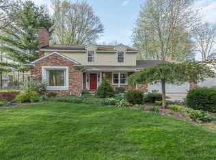 500 Nakoma Dr, Midland, MI 48640