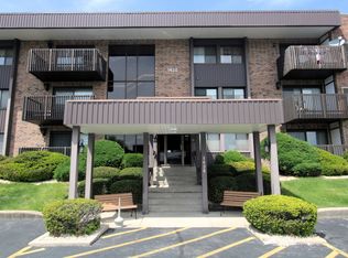 1420 Woodbridge Rd APT 1F, Joliet, IL