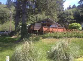 118 NE Austin St, Depoe Bay, OR 97341