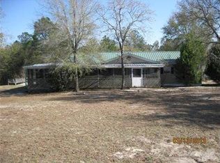 3582 Enterprise Cir, Chipley, FL 32428