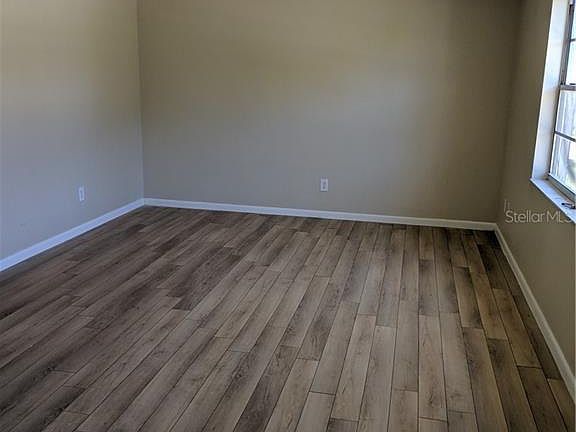 4th image of 247 Marion Oaks Crse