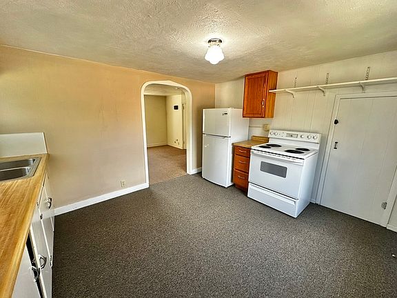 5th image of 610 Church Ave
