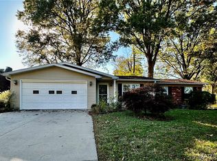 365 Nancy Ln, Cape Girardeau, MO 63703