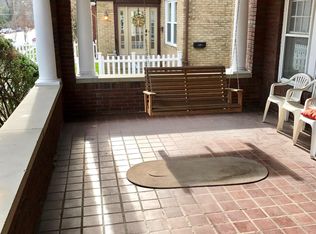 1121 8th St #1, Huntington, WV 25701