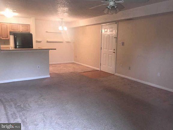 3rd image of 6914 Mary Caroline Cir E