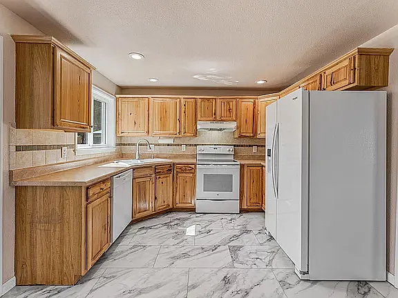 8200 W 51st Ave — Photo 2