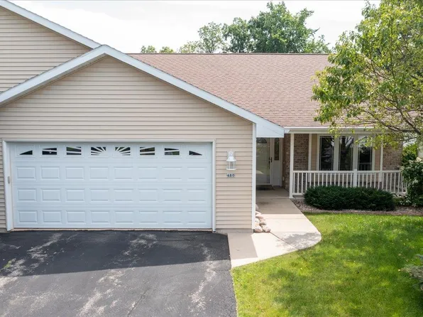 480 Wyldewood Dr, Oshkosh, WI 54904