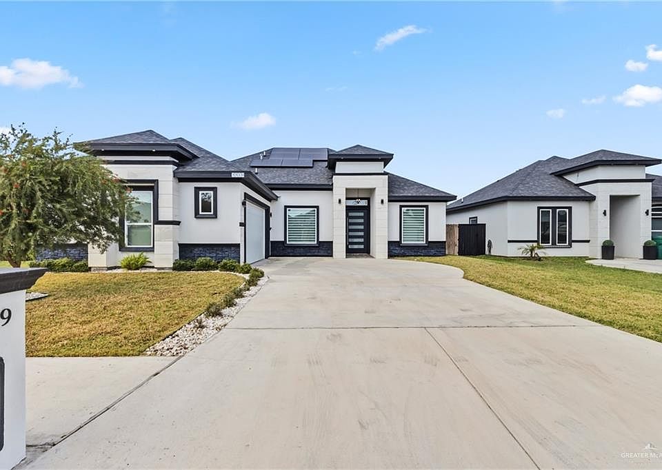 1st image of 5519 N Chula Vista St