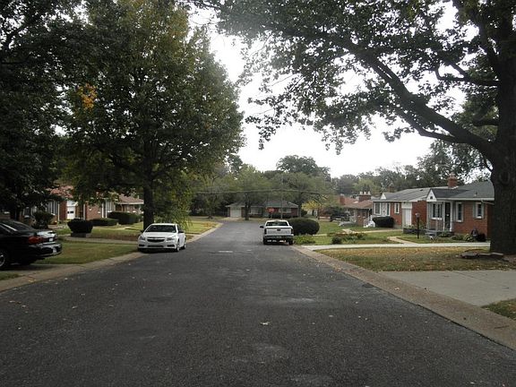 5th image of 8870 May Ave