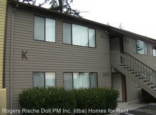 690 NW Atalanta Way APT K204, Oak Harbor, WA 98277