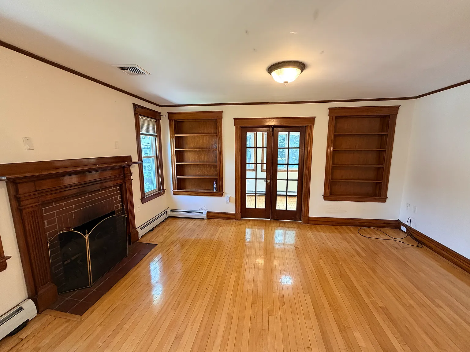 3 bed, 1770 sqft, $3,800 — Photo 3
