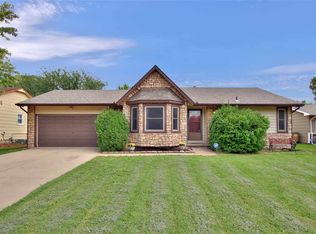 4020 Danbury St, Wichita, KS 67220